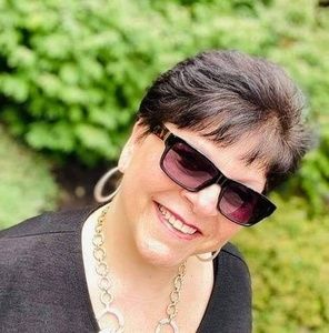 Meet your Posher, Margaret rose